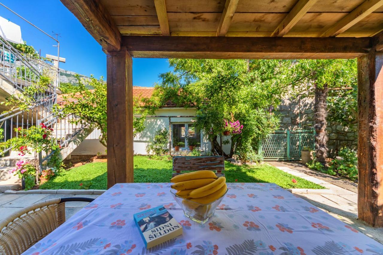 Apartment Magazini Petrovac エクステリア 写真